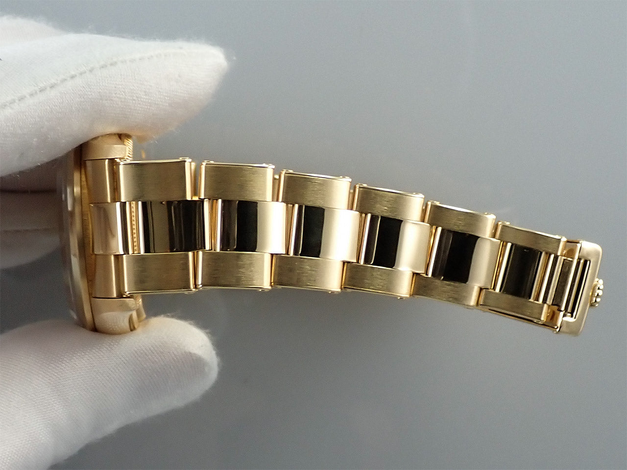 Rolex Oyster Perpetual Reference 14208