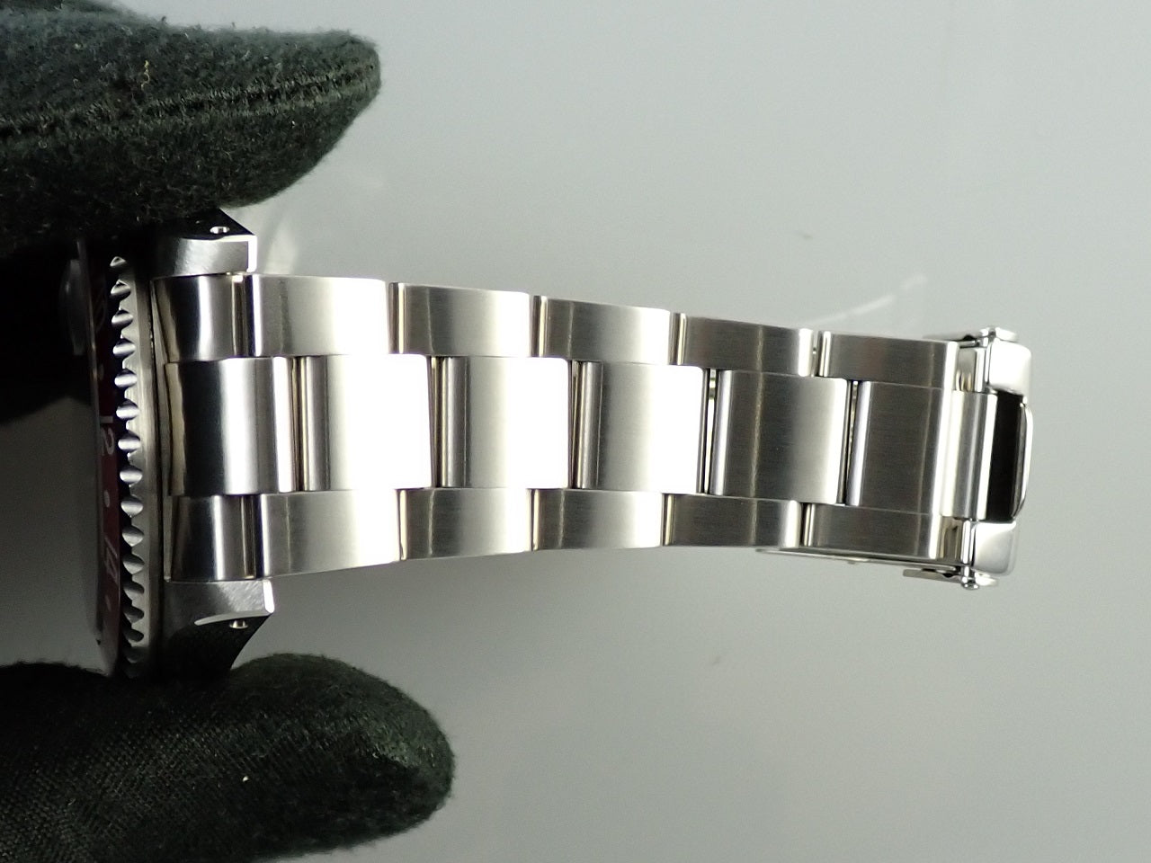 Rolex GMT-Master II Ref.16710 P number