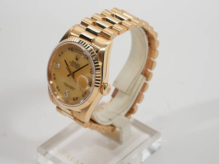 Rolex Day-Date 36 Ref.18238N2BR W number