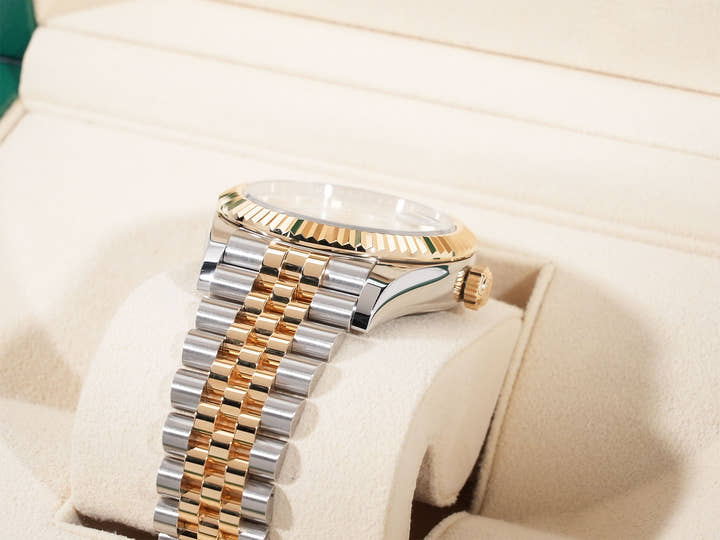 Rolex Sky-Dweller Reference 326933