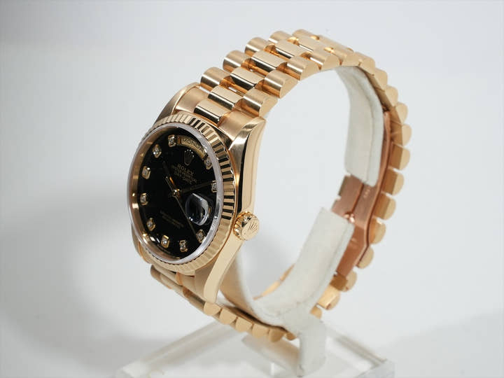 Rolex Day-Date 36 Ref.18238G W number