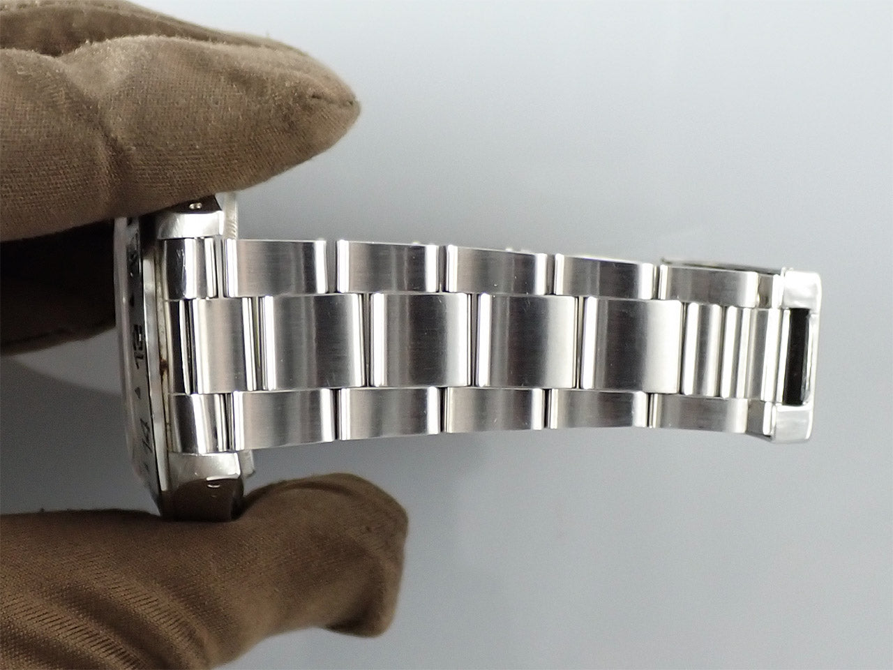 Rolex Explorer II Reference 16550 No. 83