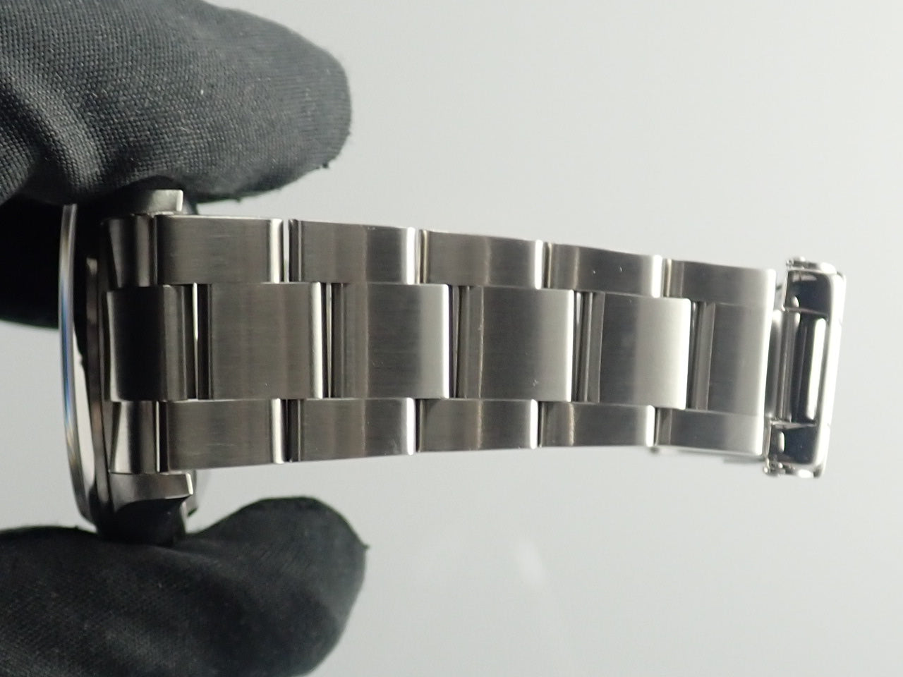 Rolex Explorer I Ref.114270 Y series
