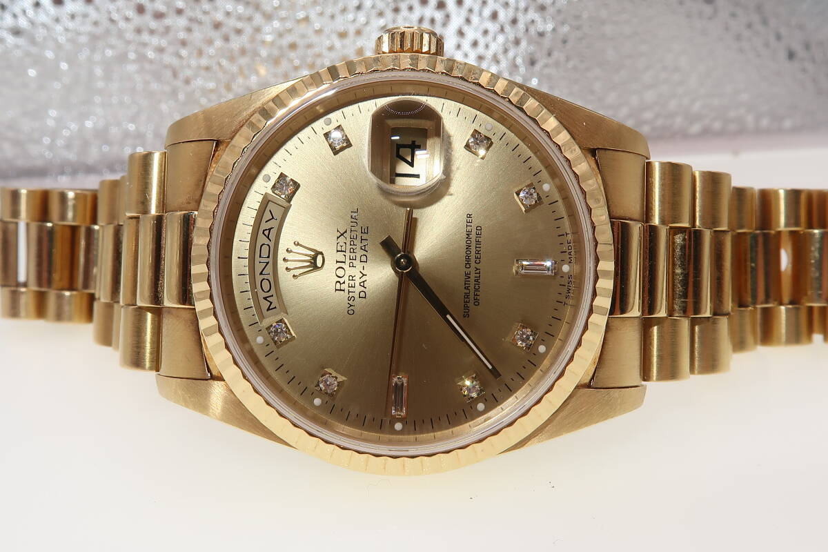 ROLEX Day-Date 18238 W-Serial, 18K Yellow Gold, 10 Diamonds, Men's Automatic Watch