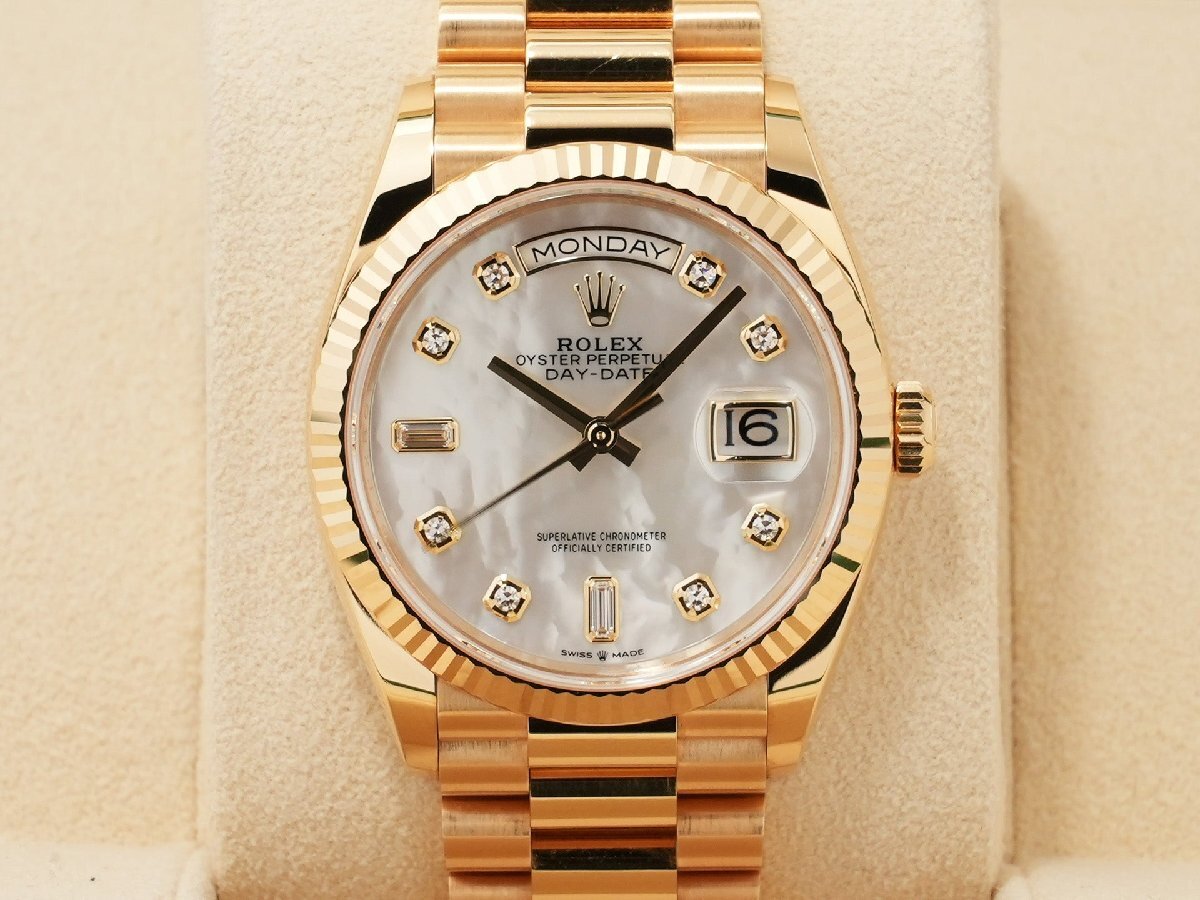 Rolex Day-Date 36 Ref. 128238 18KYG White Shell with 10 Diamond Dial