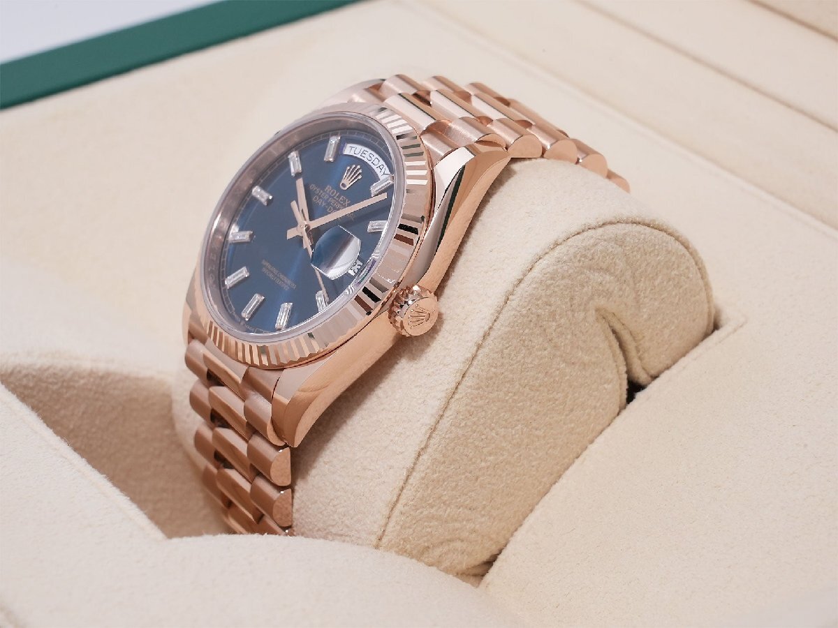 Rolex Day-Date 36 Ref. 128235 Everose Gold Blue-Green Dial