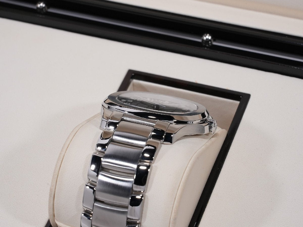 Patek Philippe Aquanaut Extra Large Ref. 5167/1A-001 Stainless Steel Black Dial