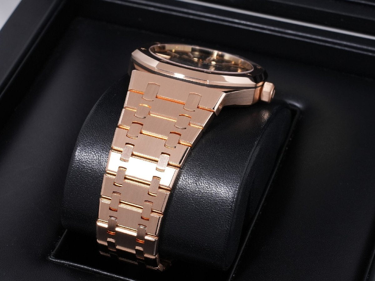 Audemars Piguet Royal Oak Ref. 15400OR.OO.1220OR.03 Pink Gold Blue Dial
