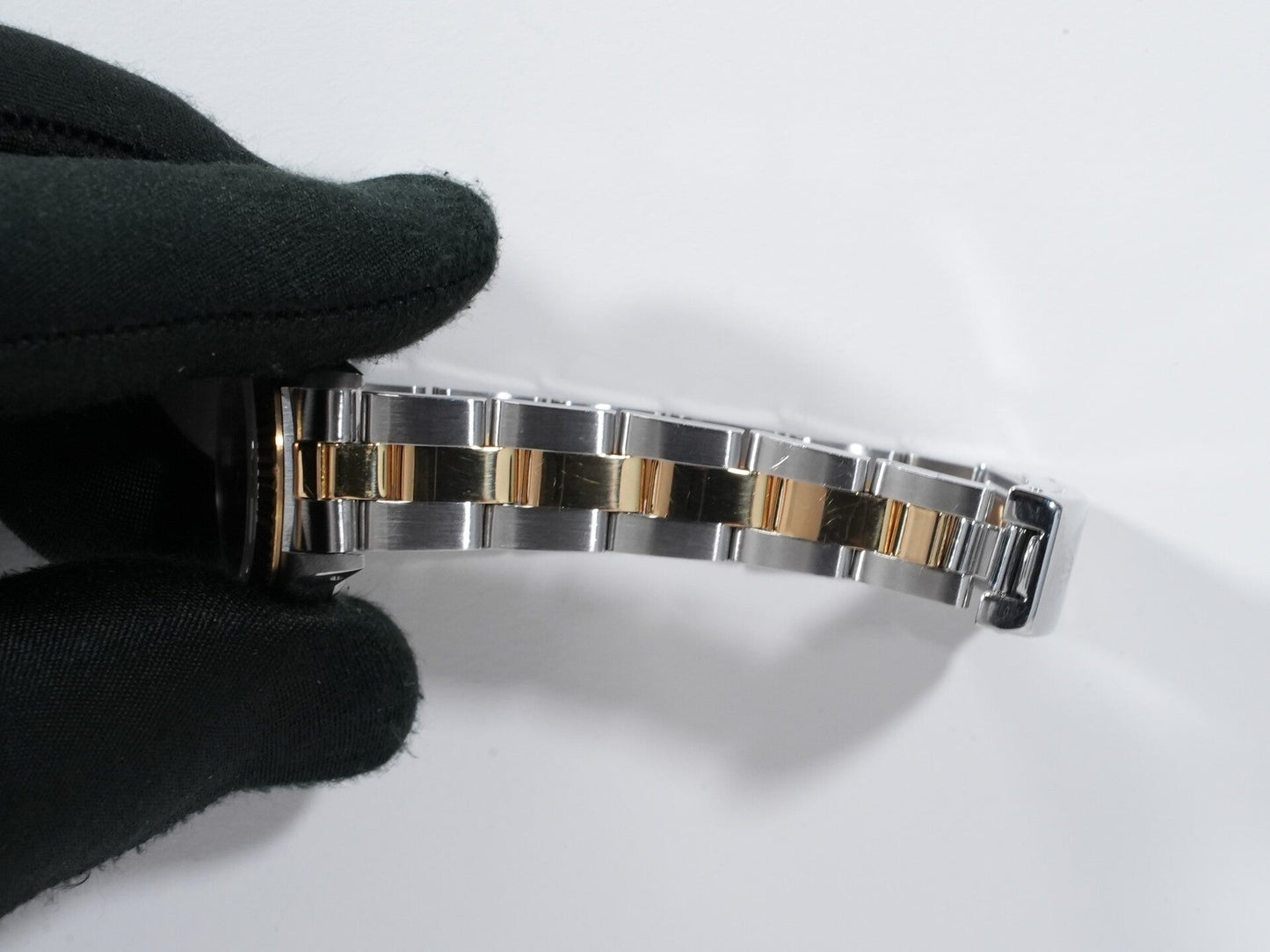 Rolex Oyster Perpetual Ref.67193 N