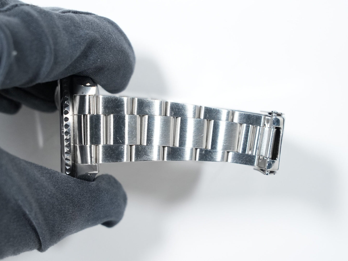 Rolex Submariner Date TIFFANY & CO. Ref.16610 L number