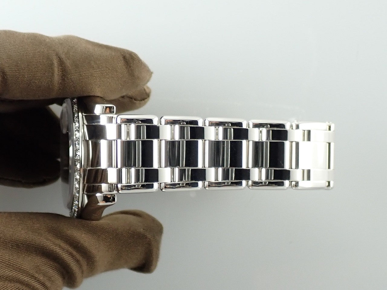 Rolex Day-Date Pearlmaster Reference 18946A
