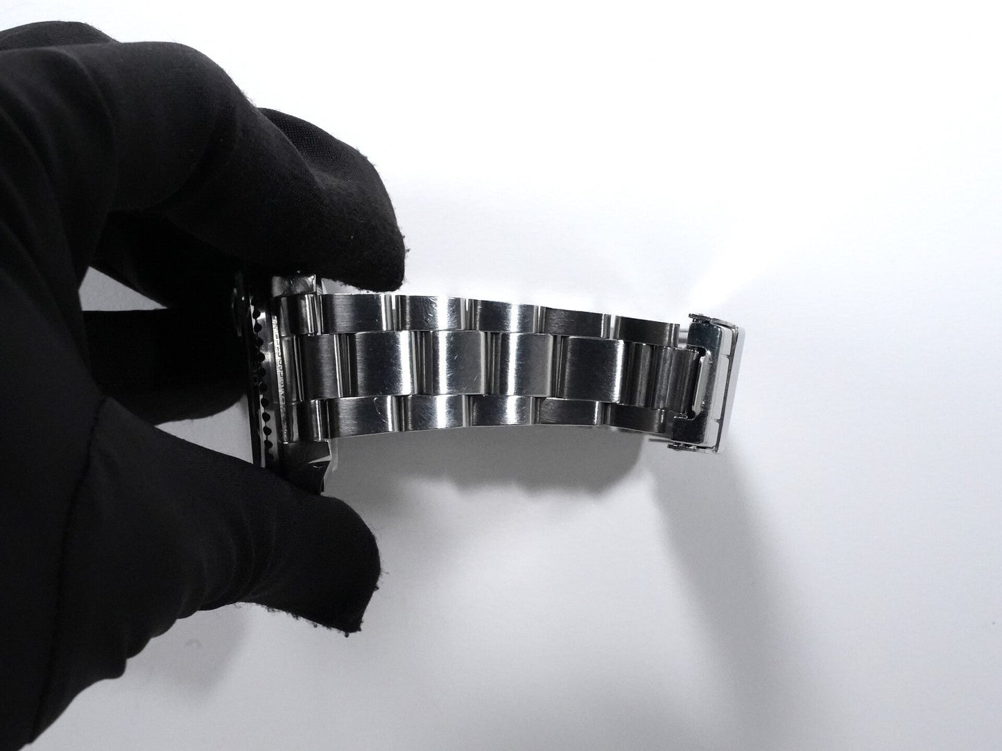 Rolex Submariner Date Reference 16800 No. 82