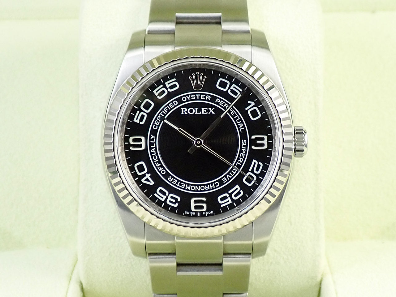 Rolex Oyster Perpetual 36 Reference 116034