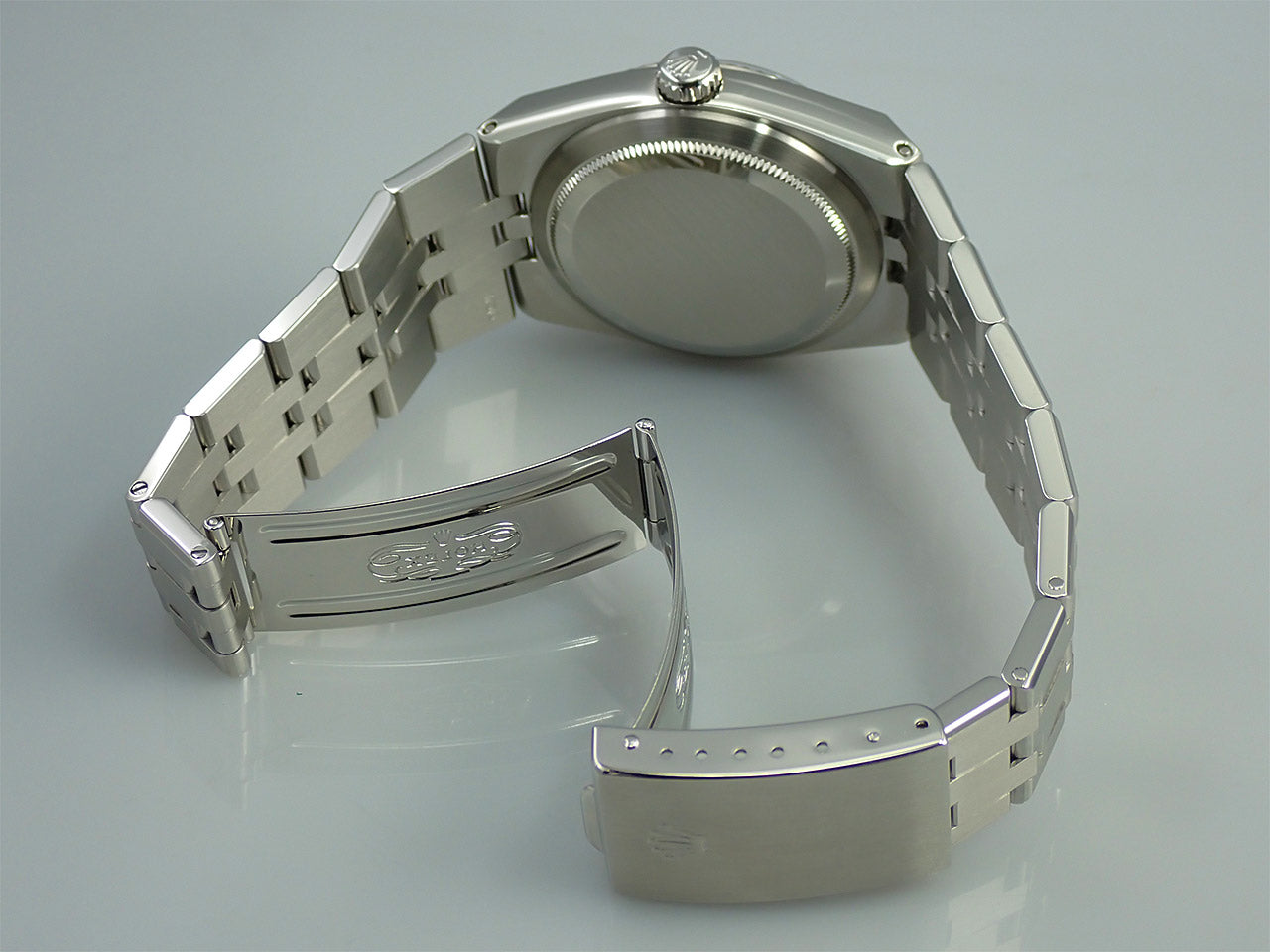 Rolex Oysterquartz Reference 17014