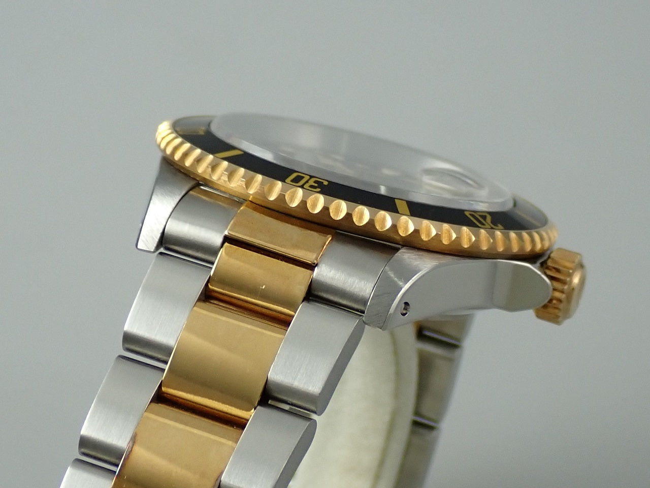 Rolex Submariner Date Reference 16613LN
