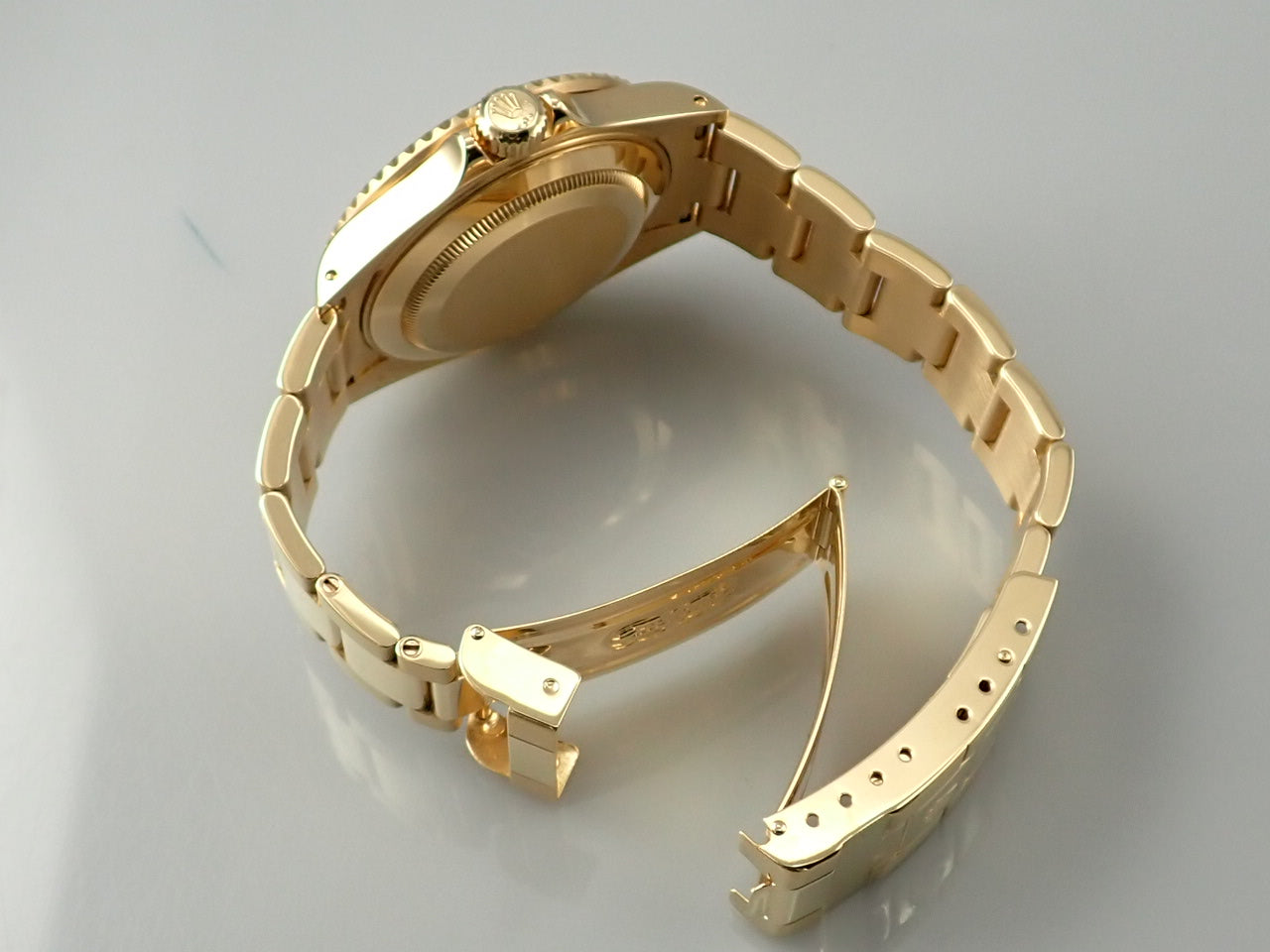 Rolex Submariner Date Ref.16618 P number