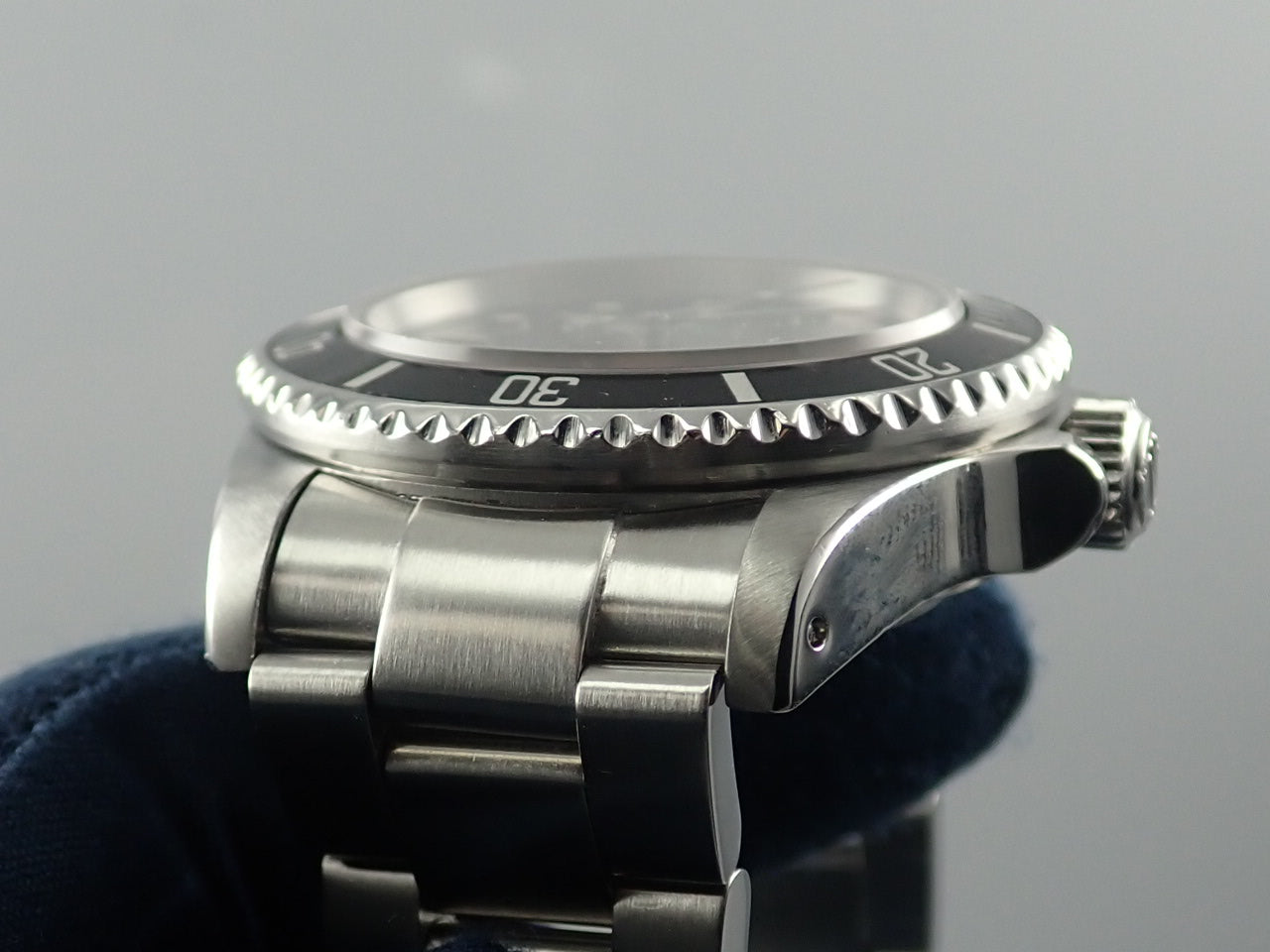 Rolex Sea-Dweller Triple Six Reference 16660 No. 84