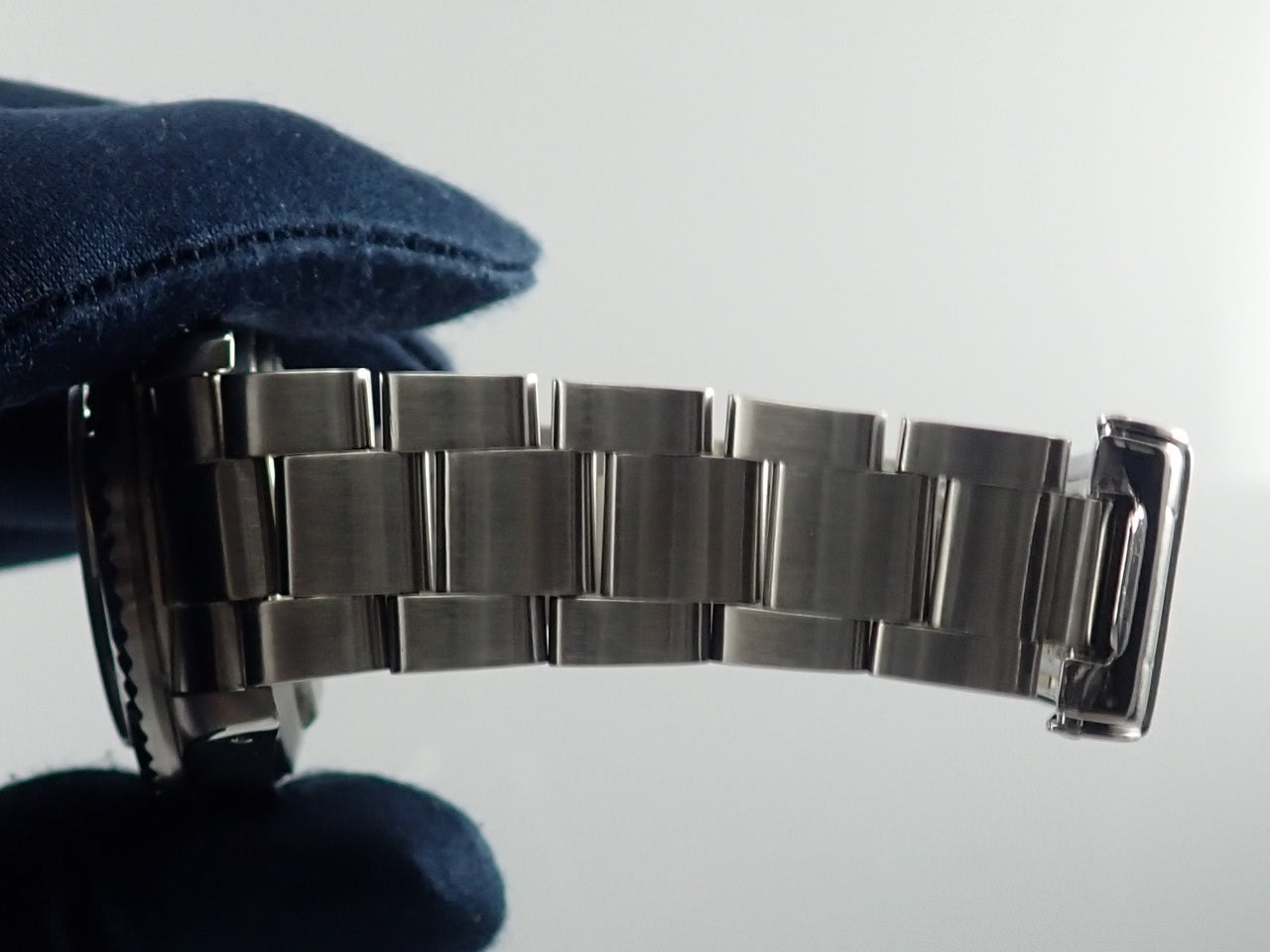 Rolex Sea-Dweller Triple Six Reference 16660 No. 84