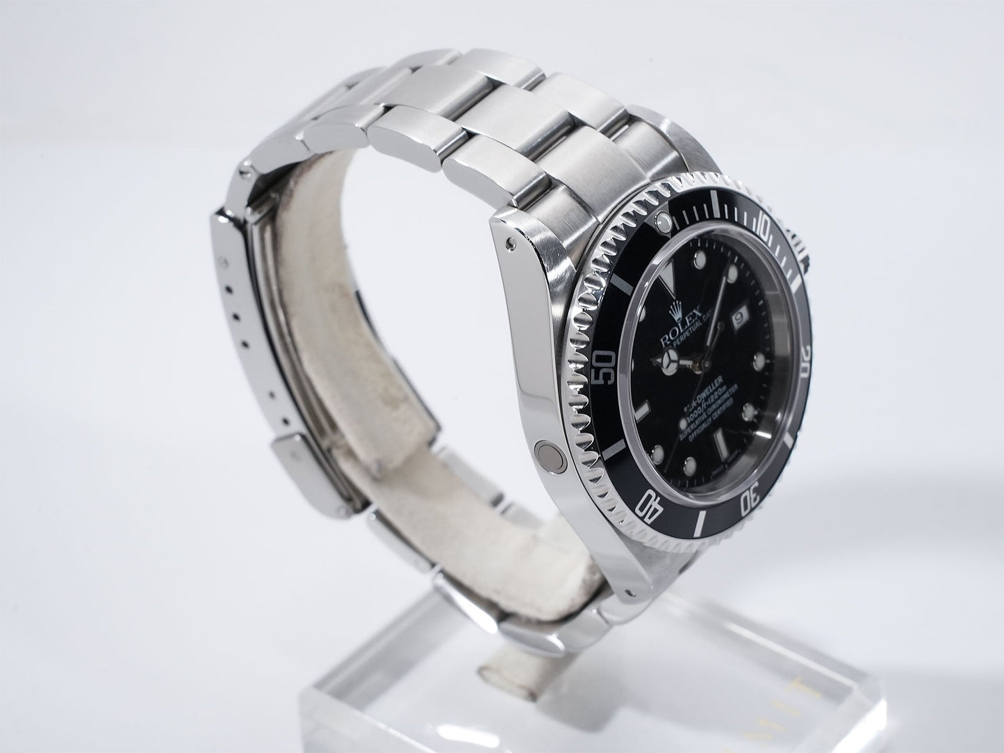 Rolex Sea-Dweller Reference 16600 K series