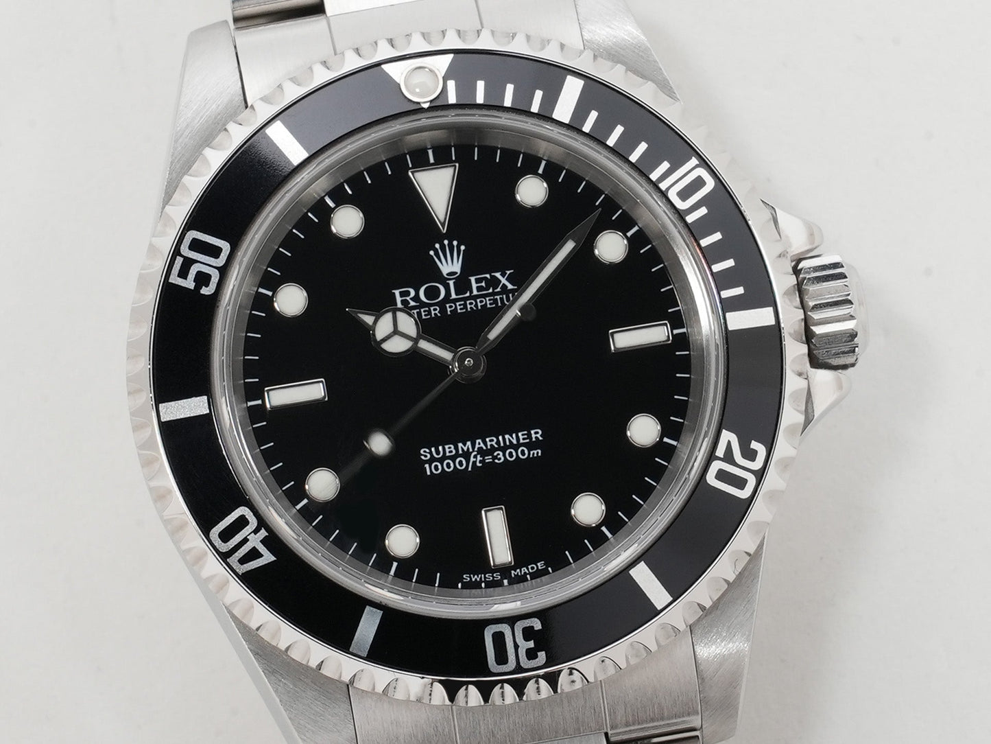 Rolex Submariner No Date Ref.14060M Y series