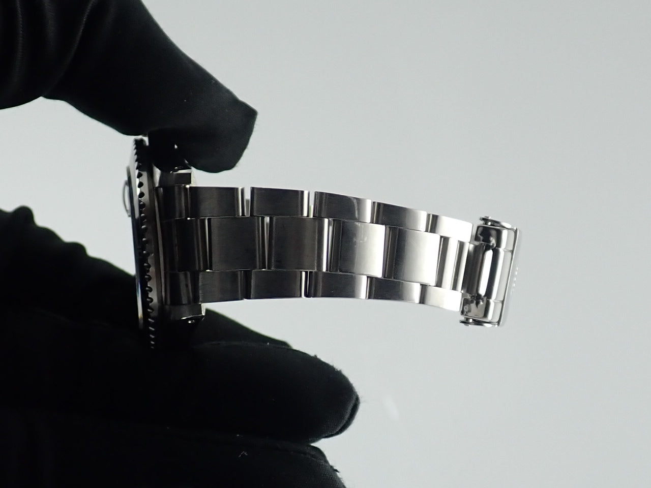 Rolex Submariner Reference 16800 No. 98