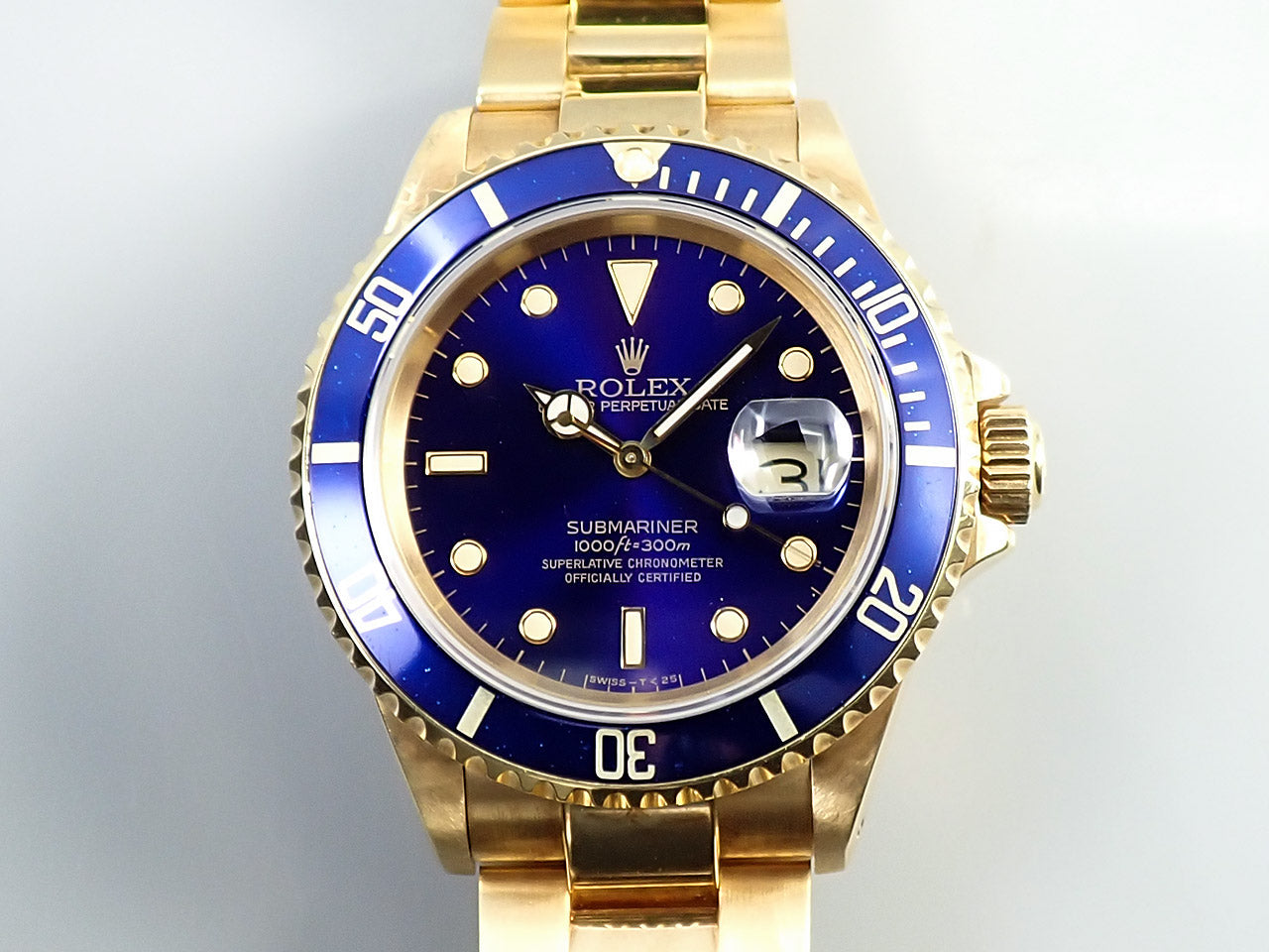 Rolex Submariner Date Reference 16618