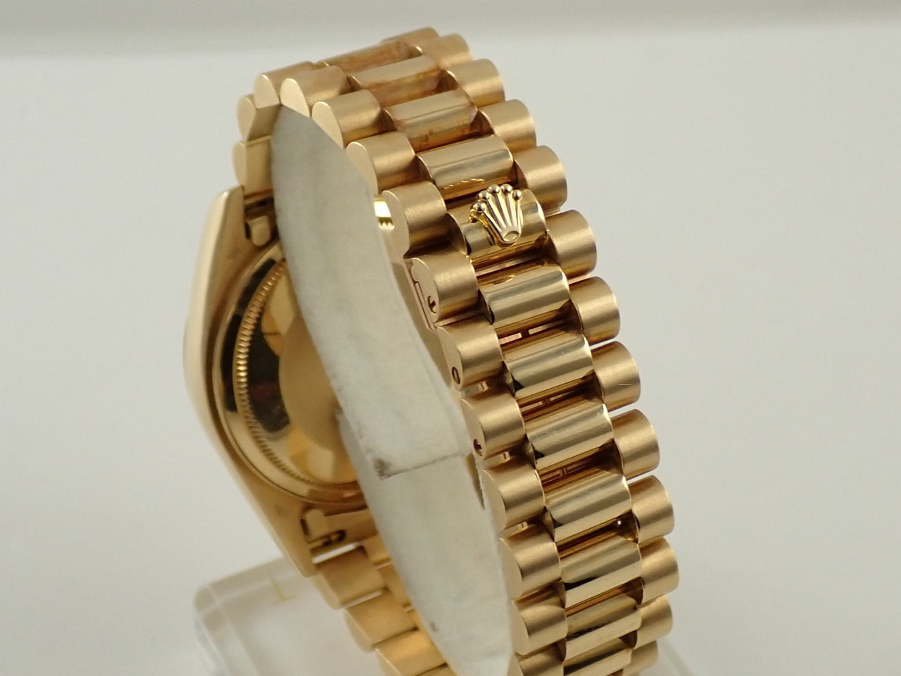 Rolex Day Date 36 Ref.18038 R number