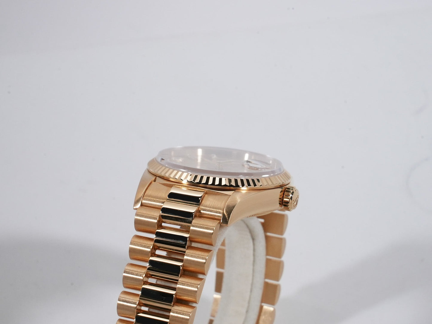 Rolex Day-Date 36 Ref.18238B L number