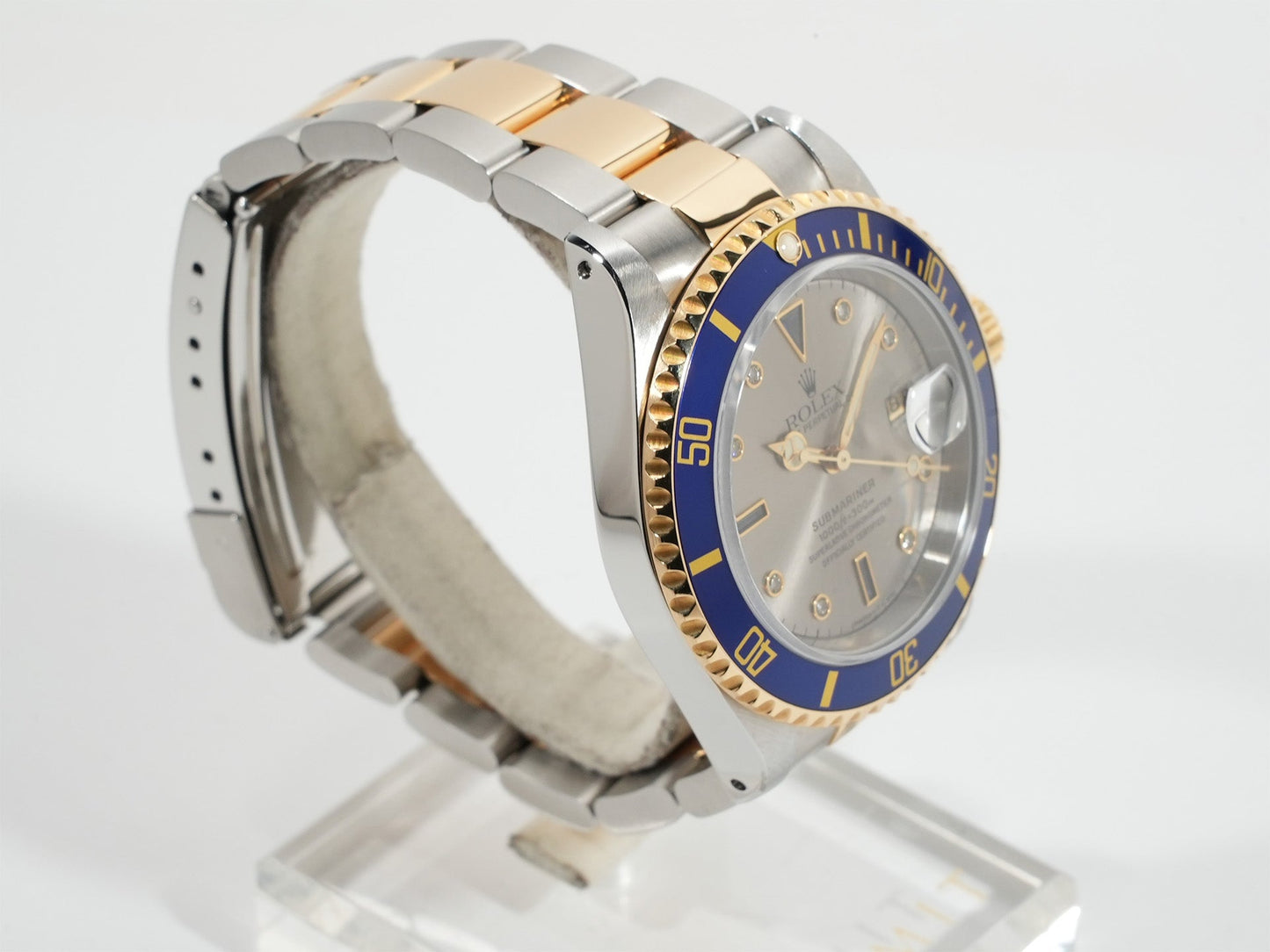 Rolex Submariner Date Ref.16613SG X number