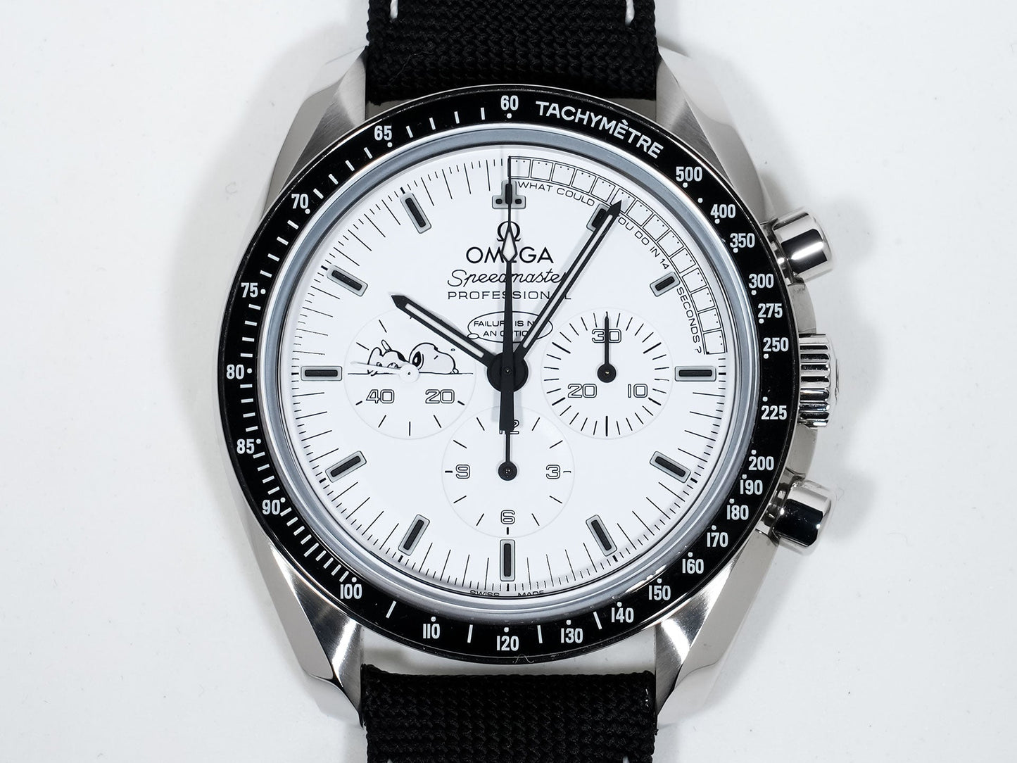 omega Speedmaster Snoopy Reference 311.32.42.30.04.003