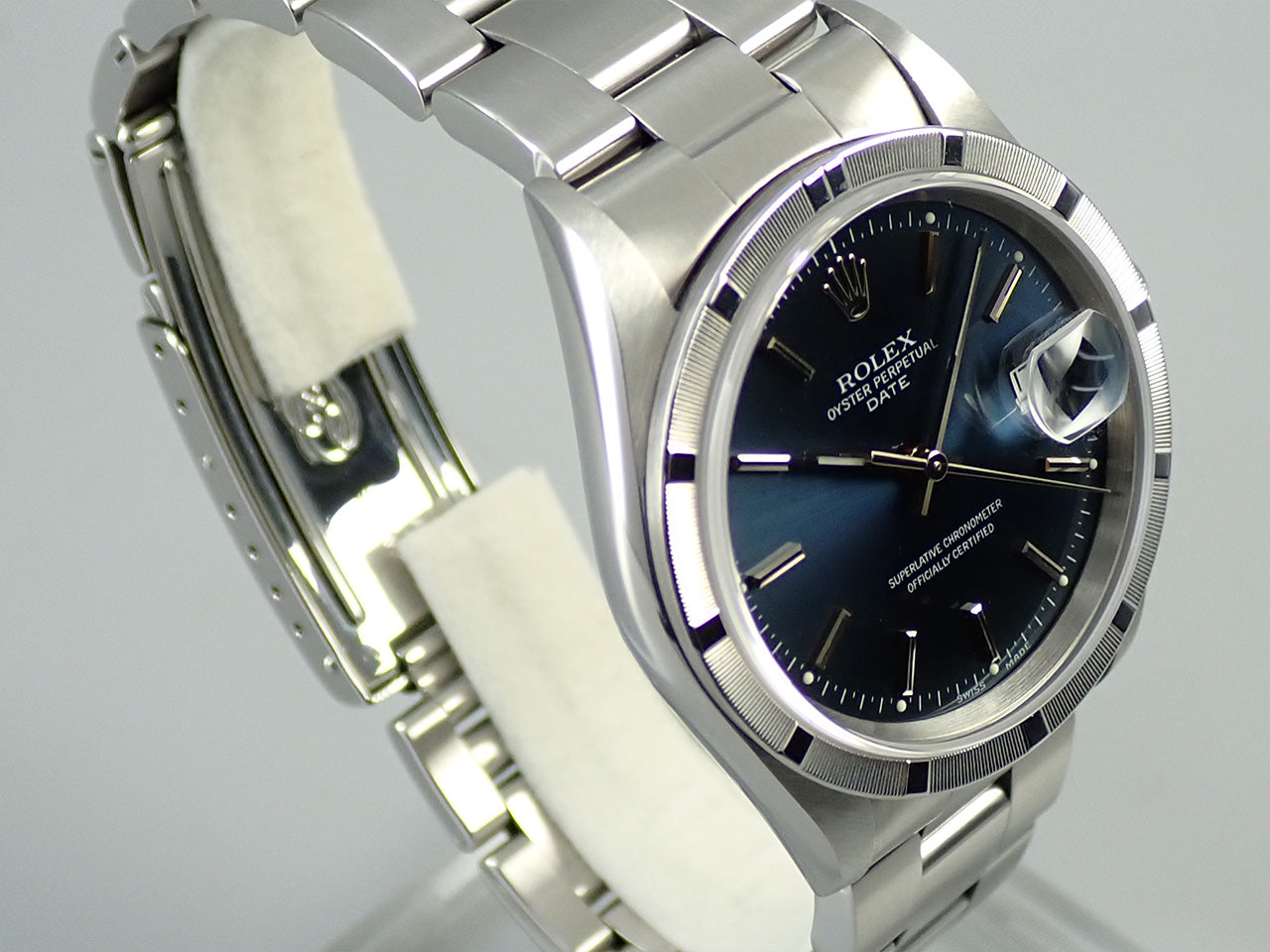 Rolex Oyster Perpetual Date Reference 15210