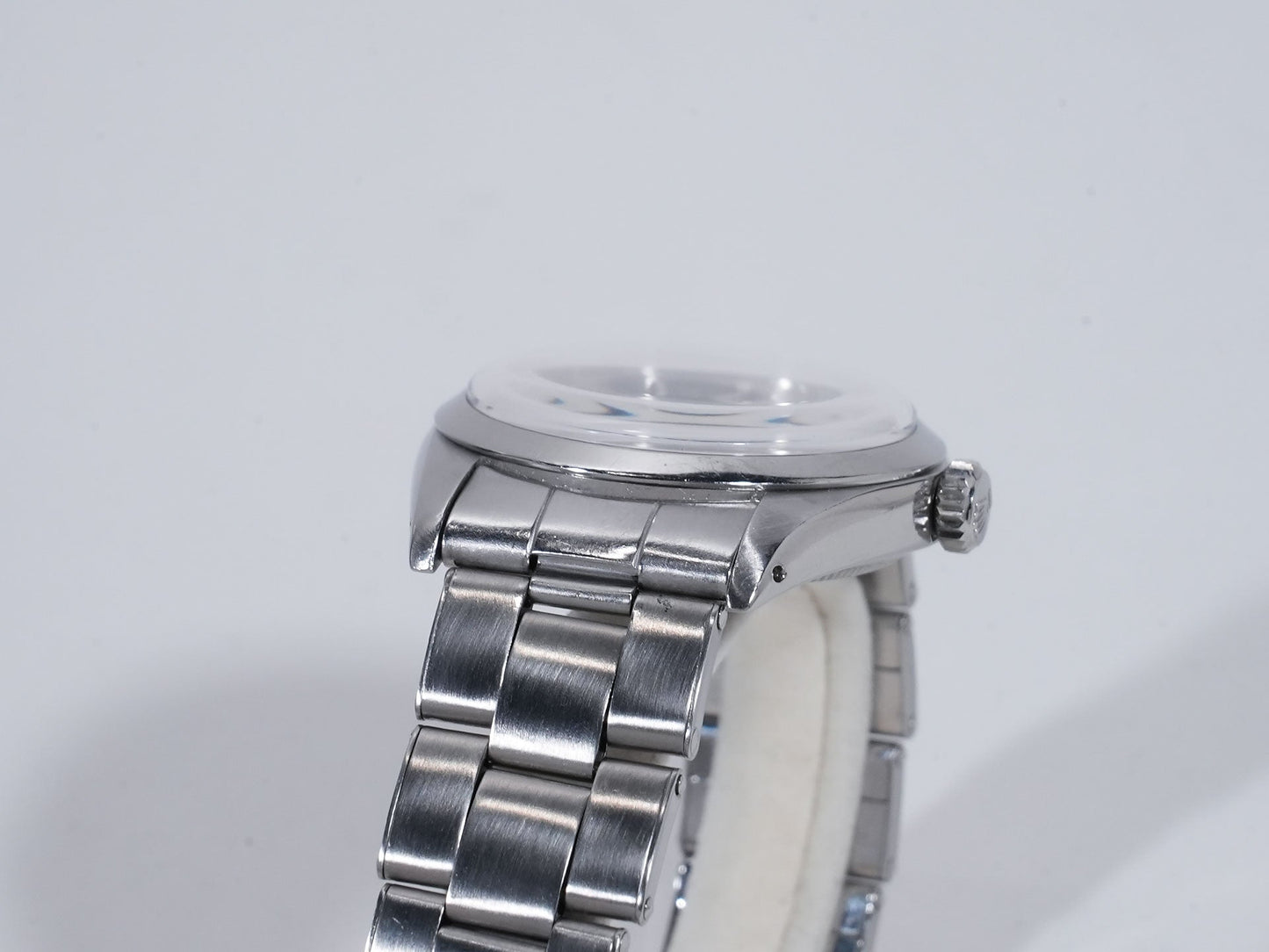 Rolex Oyster Perpetual Date Reference 1500 No. 21