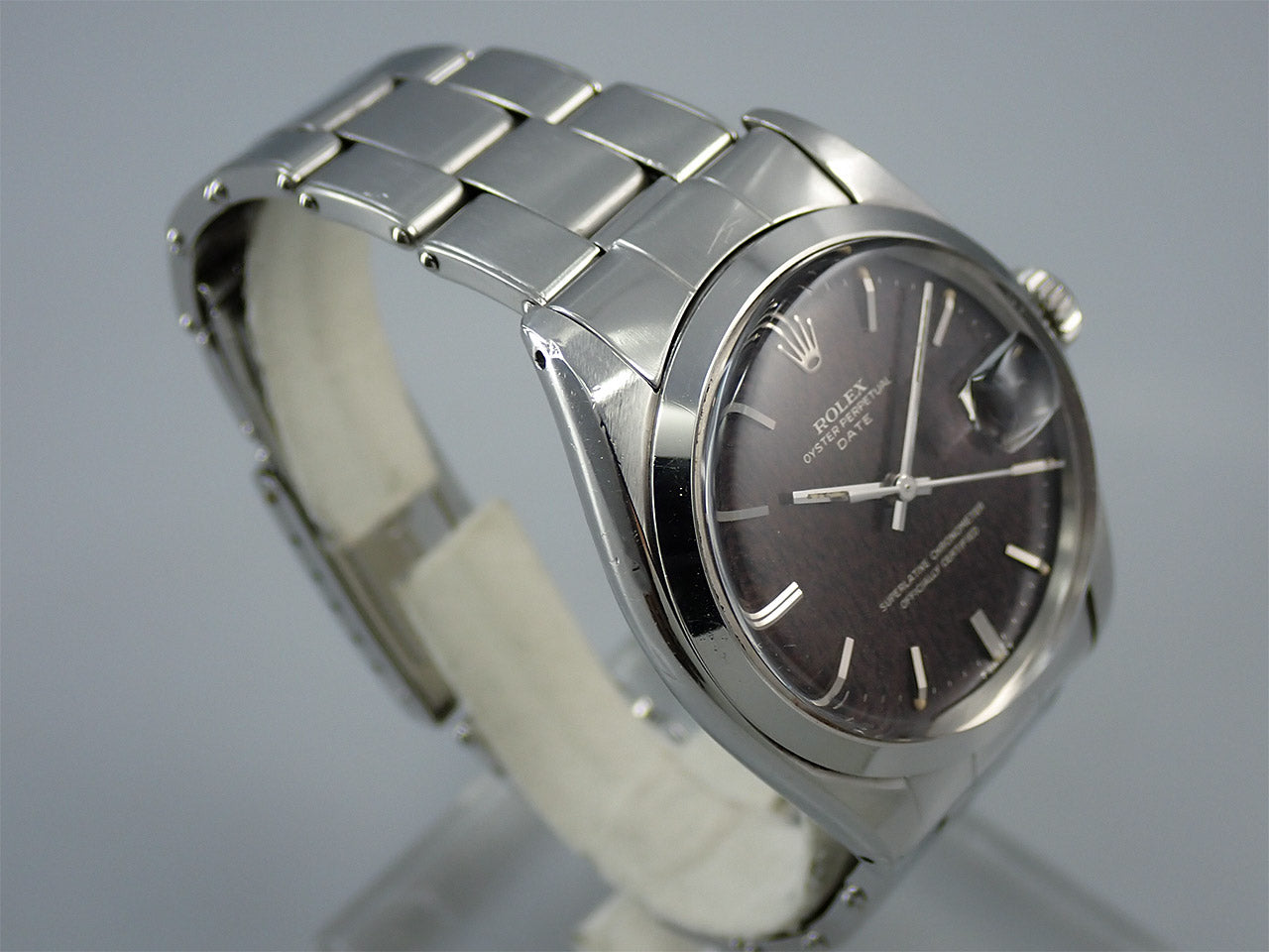 Rolex Oyster Perpetual Date Reference 1500 No. 27