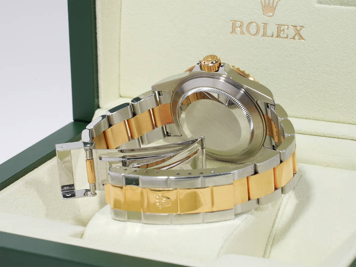 Rolex Submariner Date  Ref.16613 M