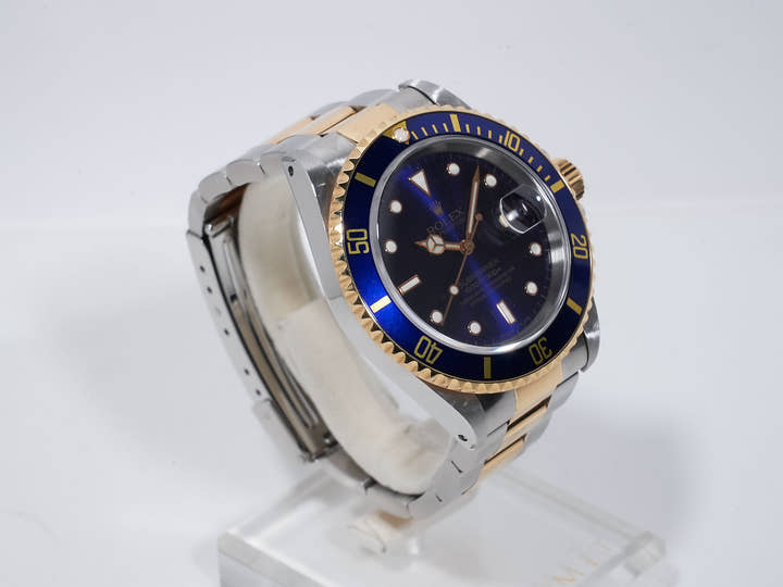 Rolex Submariner Date  Ref.16613 W