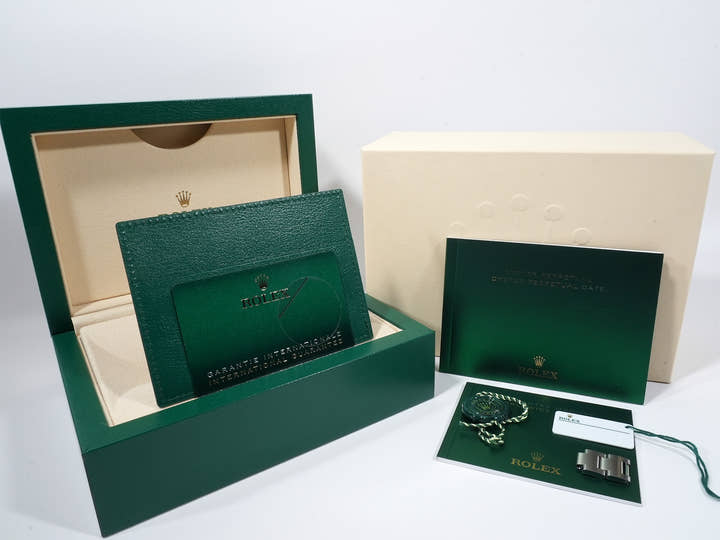 Rolex Oyster Perpetual 41  Ref.124300