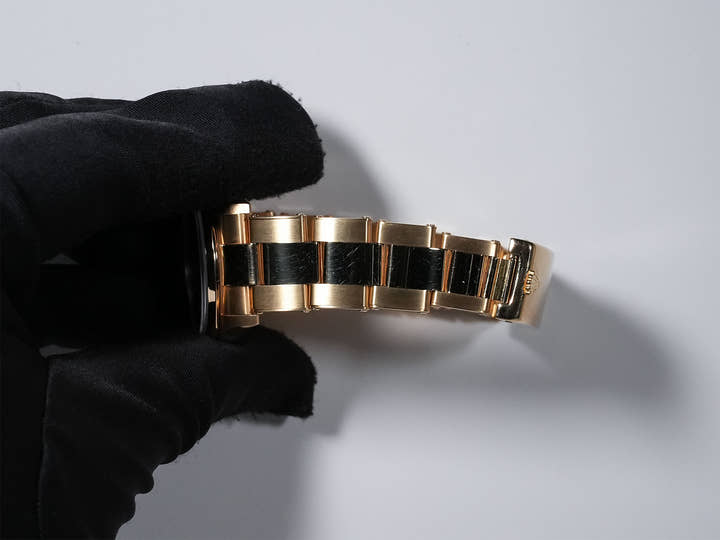 Rolex Oyster Perpetual  Ref.67488 E