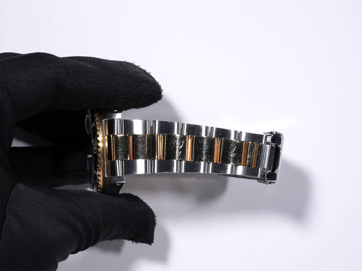 Rolex Submariner Date  Ref.16803 R number