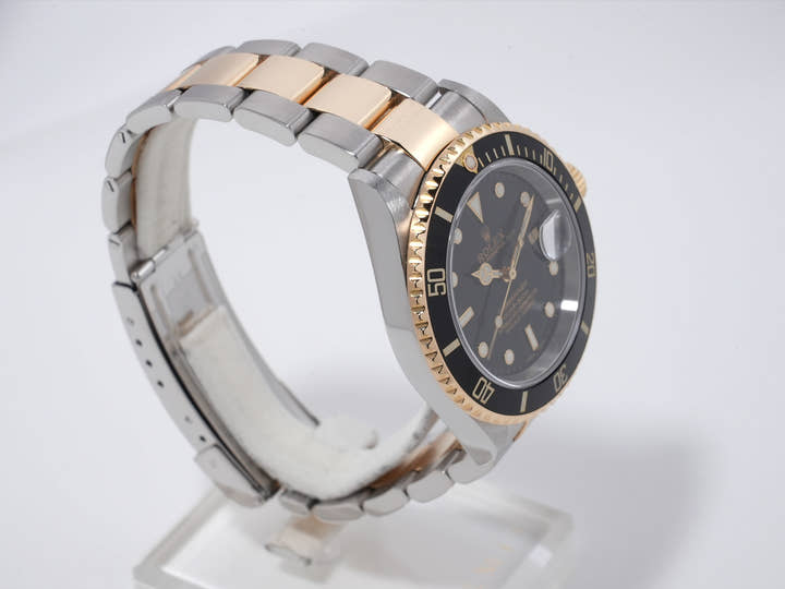 Rolex Submariner Date  Ref. 16613LN F