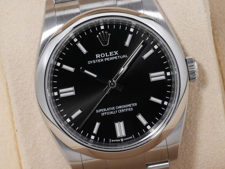 Rolex Oyster Perpetual 36  Ref.126000