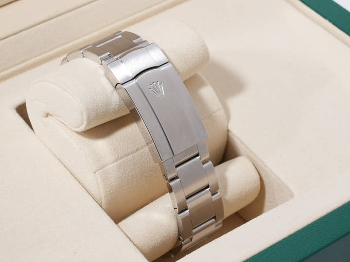 Rolex Oyster Perpetual 36  Ref.126000