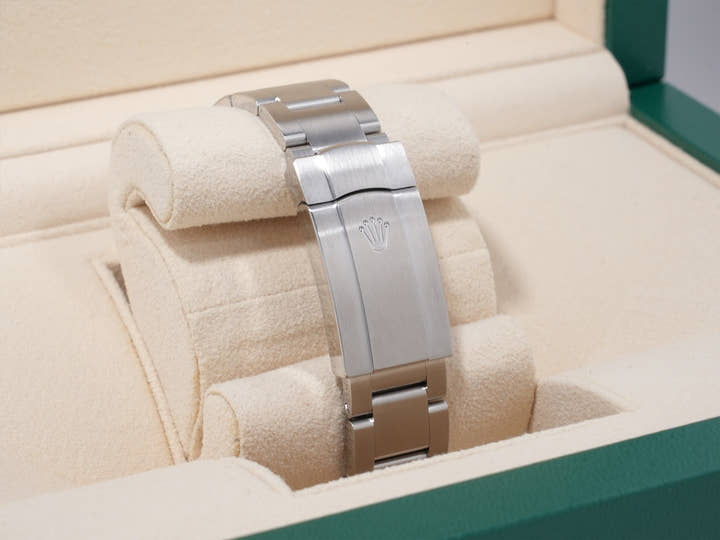 Rolex Oyster Perpetual 36  Ref.126000