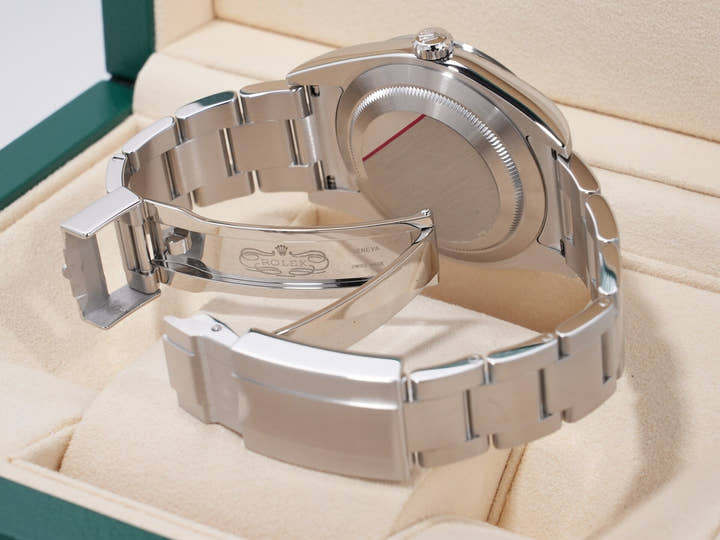 Rolex Explorer I  Ref.214270