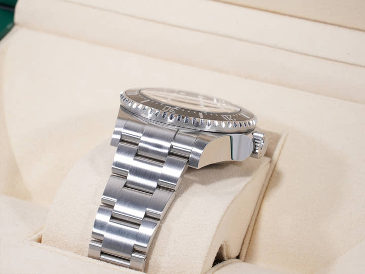 Rolex Sea-Dweller Deep Sea  Ref.126660