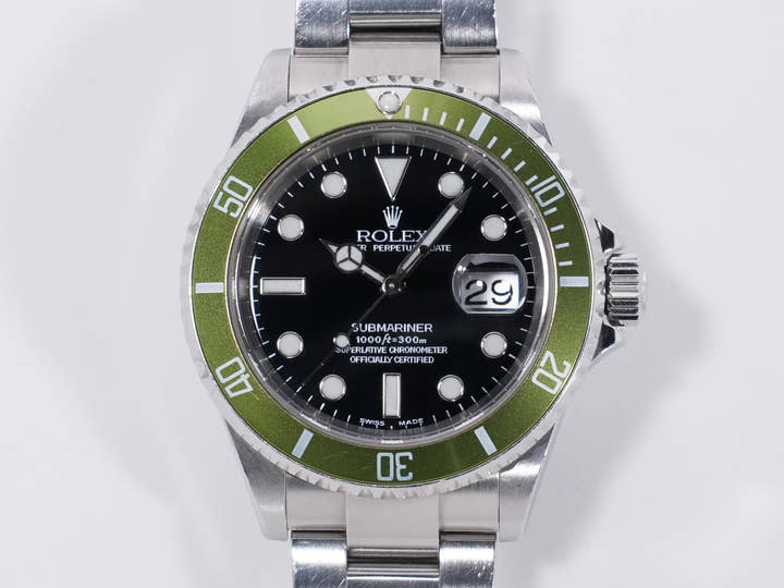 Rolex Submariner Date  Ref.16610LV Y series