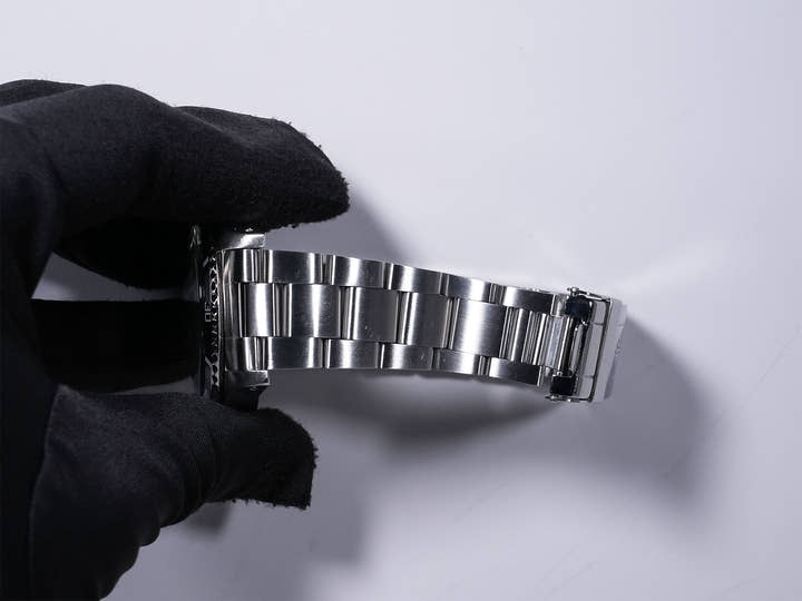 Rolex Submariner  Reference 5513 No. 83