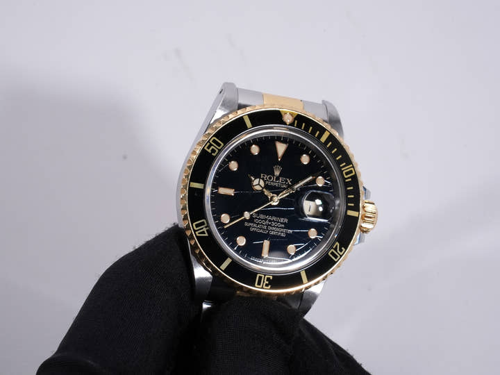 Rolex Submariner Date  Ref.16803