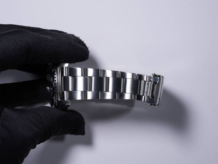 Rolex Submariner  Reference 5513 No. 63