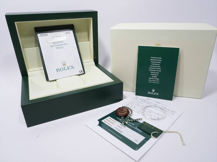 Rolex Submariner Date  Ref.16618 D