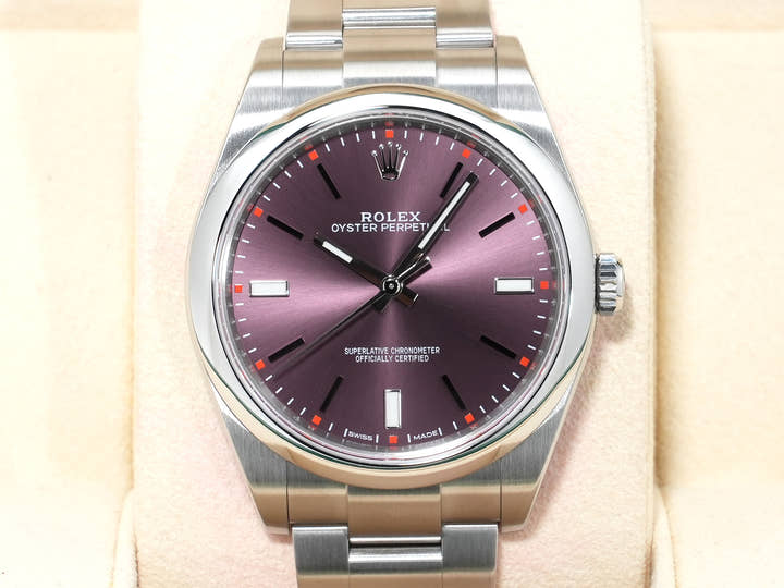 Rolex Oyster Perpetual 39  Ref.114300